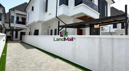 FULLY FINISHED 4 BEDROOM FULLY DETACHED DUPLEX WITH BQ