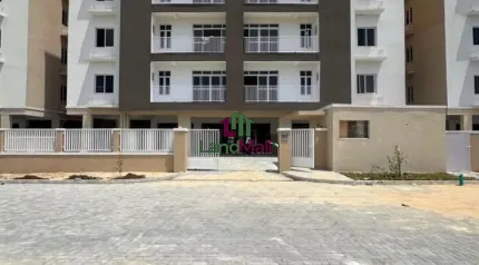 2 BEDROOM APARTMENT AVAILABLE Location: Osapa London, Lagos