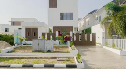 Contemporary 4 Bed Fully Detached + BQ for Rent