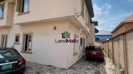 3BEDROOM APARTMENTS  