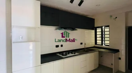 2 bedroom flat apartment Rent: 8m 