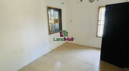 3 Bedroom Apartment, Close to the Express  & All rooms Ensuite