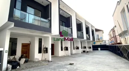 Brand new 3bedroom terrace