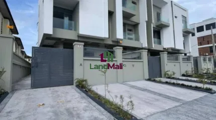 3 & 4BEDROOM TERRACE DUPLEX FOR SALE.