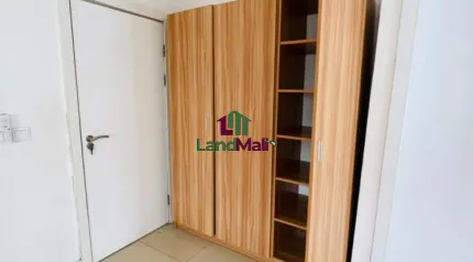 2 bedroom flat apartment  Available for rent  Rent : 6m