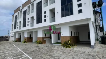 4BEDROOM TERRACE DUPLEX SITTING ON TWO FLOORS IN CHEVRON FOR SALE