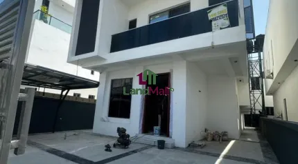 EXQUISITELY CARVED LUXURY 4BEDROOM DETACHED DUPLEX WITH BQ*
