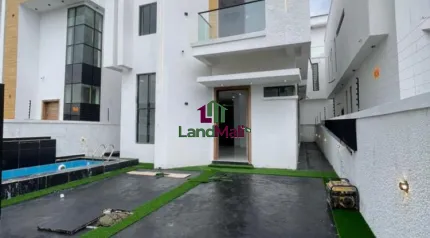 4 BEDROOM FULLY DETACHED DUPLEX WITH BQ