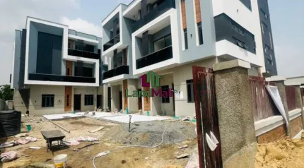 2/3 BED || 90/120 MILLION ||  AJAH , LEKKI LAGOS