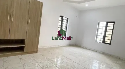 3 bedroom flat apartment 