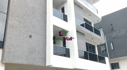 Newly built and Spacious  3 Bedroom apartment with elevator (3/2) floor available