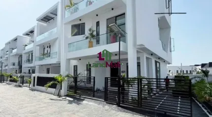 5 BEDROOM FULLY DETACHED DUPLEX AVAILABLE FOR RENT
