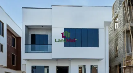 5-BEDROOM FULLY DETACHED LUXURY DUPLEX