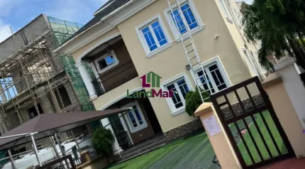 5 bedroom fully detached duplex  With an attached bungalow bq (a room & parlor ) at the back 