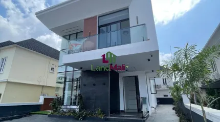Contemporary 5 Bedroom Fully  Detached Duplex with Bq, Pool, Cinema, Rooftop Terrace , Smart Home Features etc For Sale