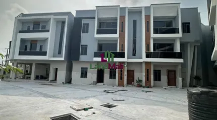 2 bedroom Apartment with Pool, Gym and security post FOR SALE