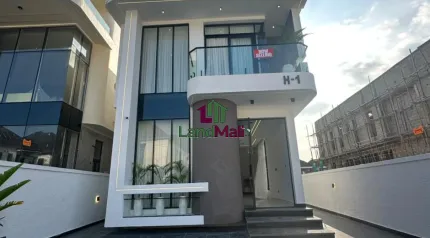 5 bedroom Fully detached duplex with BQ and Swimming pool