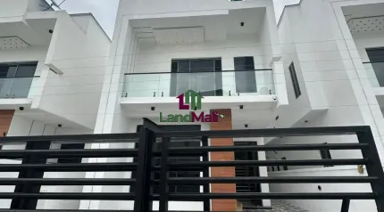 Luxurious 4 Bedroom Fully detached  with BQ  Location: Ajah, Lagos