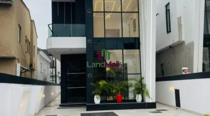 5 BED&BQ || 300 MLLION || AJAH, LEKKI, LAGOS.