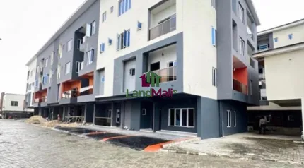 3 Bedroom terrace duplex available for rent!!!    Location: Ikate, Lagos