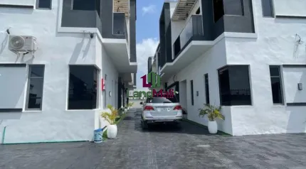 4 Bedroom Detached Duplex