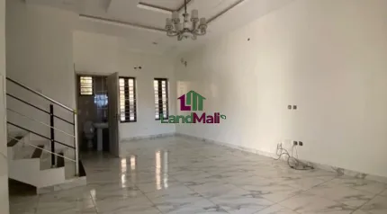 4 BEDROOM TERRACE DUPLEX FOR RENT 