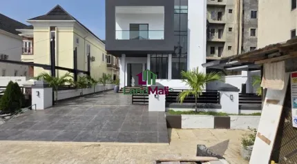 EXQUISITELY FINISHED LUXURY  6 BEDROOM FULLY DETACHED DUPLEX WITH ROOFTOP TERRACE FRONT & BACK, SWIMMING POOL, GYM, CINEMA, PENT FLOOR KITCHENETTE, HOME OFFICE, BOX ROOM AND BQ etc. Siting on 420sqm