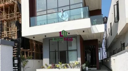 AJAH LAGOS | 5 BED | N330M ASKING  CONTEMPORARY DESIGNED 5 BEDROOM FULLY DETACHED HOME WITH SWIMMING POOL, GYM ROOM, BQ FOR SALE