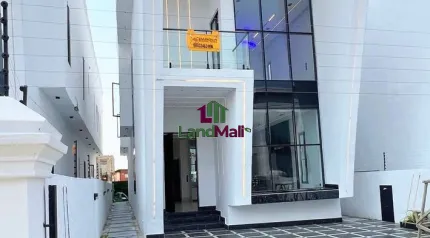 AJAH LAGOS | 5 BED | N300M CONTEMPORARY 5 BEDROOM FULLY DETACHED DUPLEX WITH SWIMMING POOL FOR SALE‼️