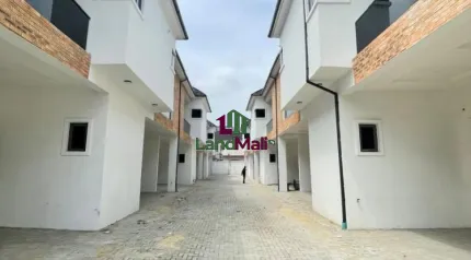 3/4 BEDROOM TERRACE DUPLEX WITH SWIMMING POOL AT ORCHID LEKKI LAGOS FOR SALE 
