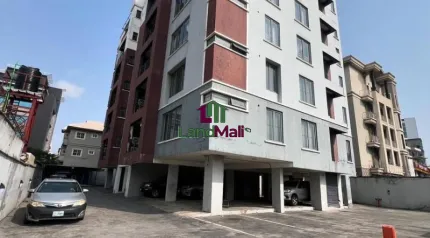3 Bedroom Apartment With BQ 