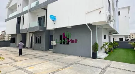 3 BEDROOM TERRACE DUPLEX