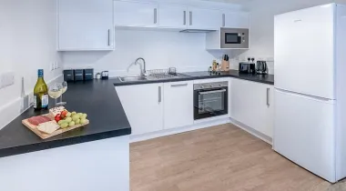 Why Kitchen Facilities Matter in a Short-let Apartment