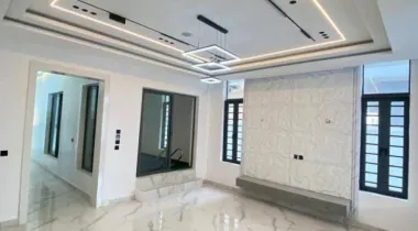 Luxurious 5 Bedroom Fully Detached Duplex with study/gym room, indoor pool, bq, Ante room, parking space for about 4 cars