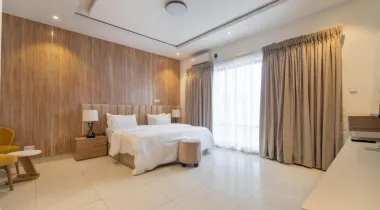 My lovely 🥰 2 bedroom apartment  with a  *rooftop pool 🏊‍♂️ *Gym *PS5 Location: Lekki phase 1