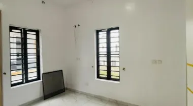 Brand new spacious  Room and parlor Upstairs 