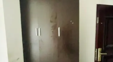 3 bedroom flat  Upstairs