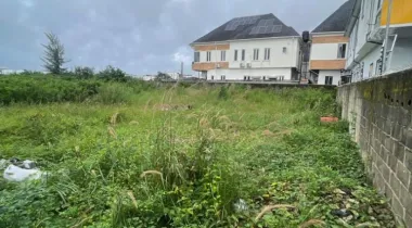 Land available for long lease 