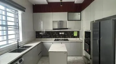 4 BEDROOM SEMI DETACHED WITH BQ AT ORCHID