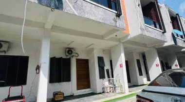 3 bedroom duplex