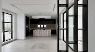 5 Bedroom Fully Detached Duplex