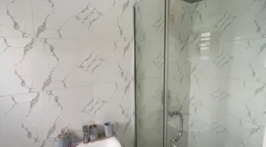 2/3 bedroom apartment