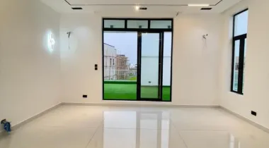 SALES ALERT* EXQUISITELY FINISHED LUXURY 5 BEDROOM FULLY DETACHED DUPLEX WITH , CINEMA, SWIMMING POOL, GYM  AND BQ*