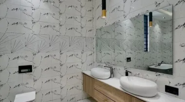 6 Bedroom Fully Detached Duplex