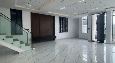 SALES ALERT* EXQUISITELY FINISHED LUXURY 5 BEDROOM FULLY DETACHED DUPLEX WITH , SWIMMING POOL AND BQ