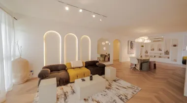 Luxury 2 Bedroom Apartment