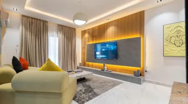 Cozy 2 Bedroom Apartment