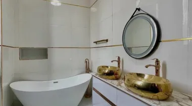 5 BEDROOM FULLY DETACHED DUPLEX WITH BQ FOR SALE