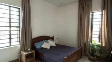 Fully Serviced Single room in a 2 bedroom apartment.