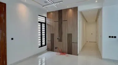 5 Bedroom Fully Detached Duplex